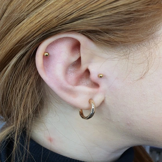 tragus-2-2